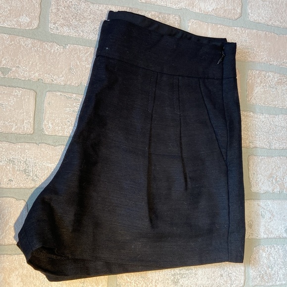 J. Crew Factory Pants - NWT J. Crew Women’s Mid-rise Pleated Shorts